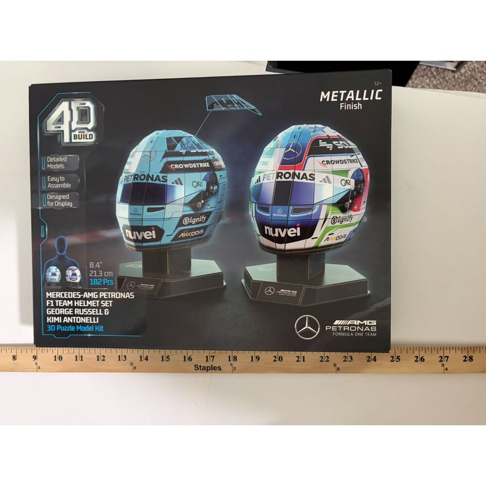 4D Build, Mercedes-AMG F1 Helmet Set 3D Puzzle Model Kit with Stands, Russell &